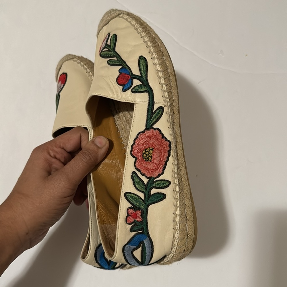 Gucci Shoes - Picture 4 of 9